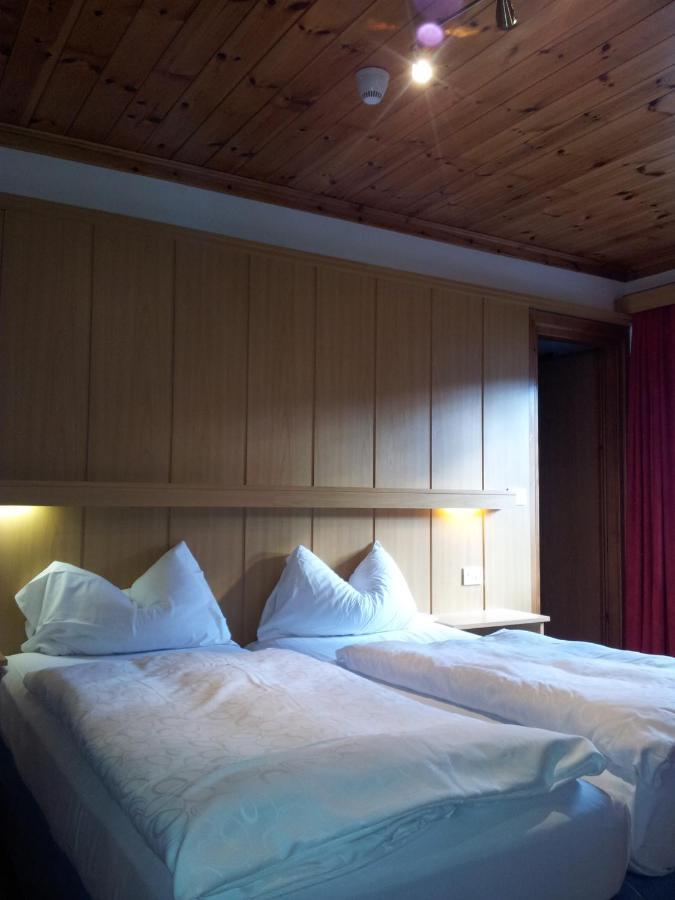 Chalet Helen Arabba Δωμάτιο φωτογραφία