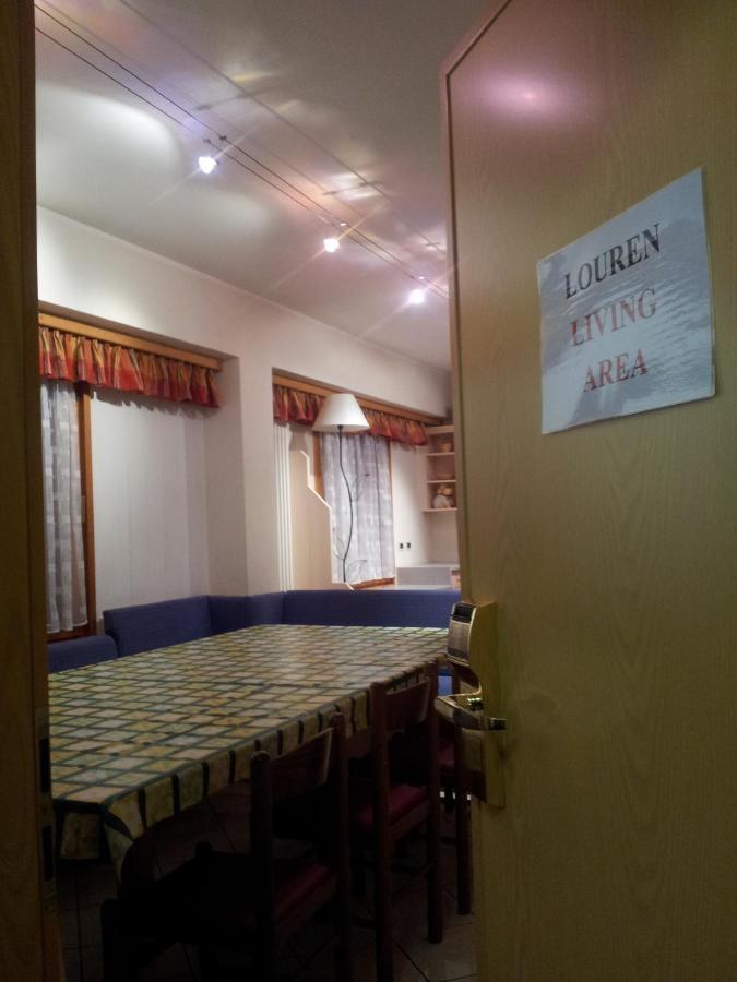 Chalet Helen Arabba Δωμάτιο φωτογραφία